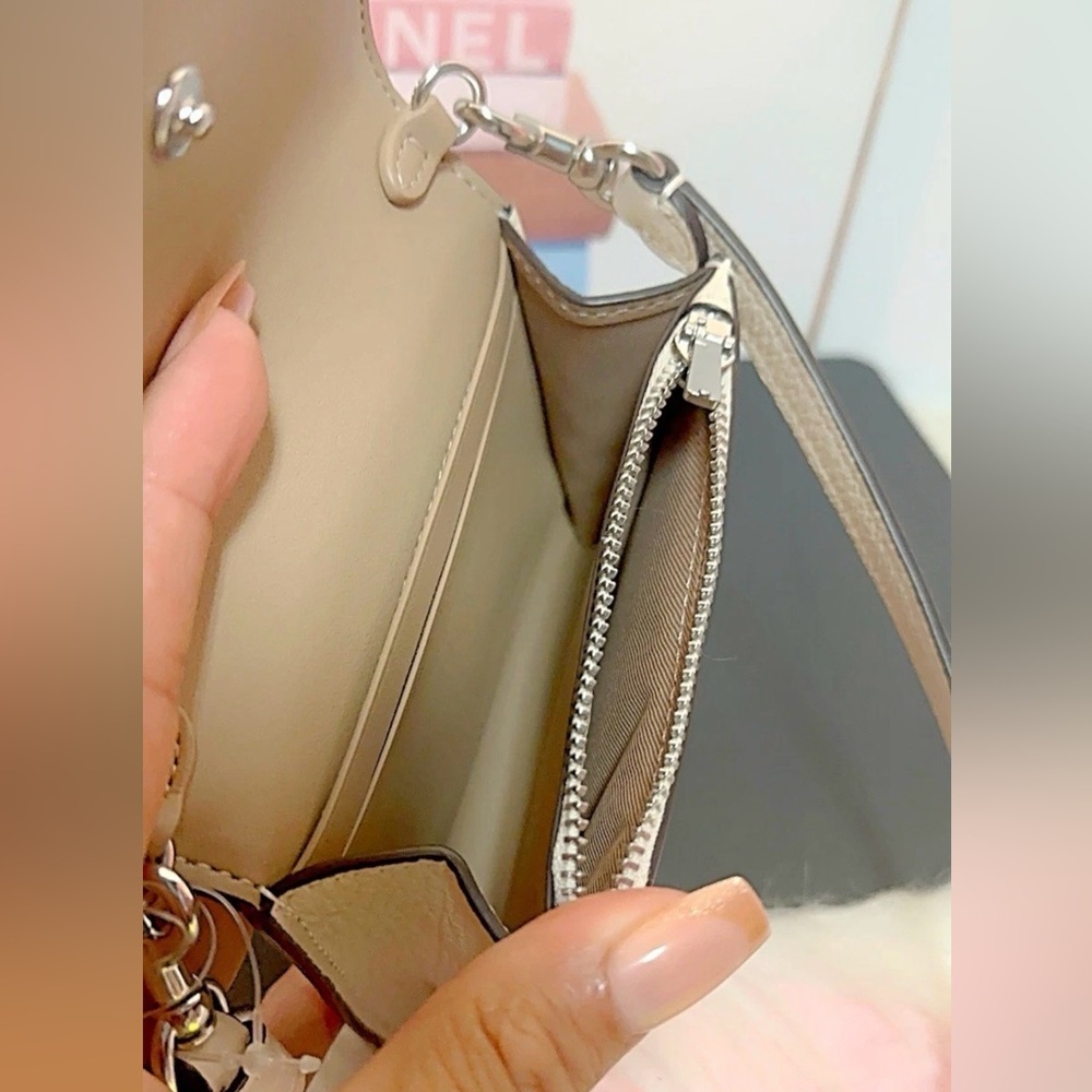 NWOT COACH Mini Leather Crossbody Bag/Wallet 😍❤️ - Picture 7 of 16